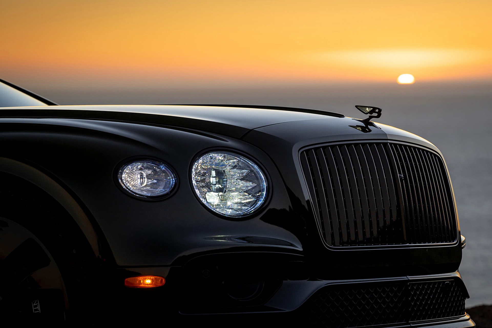 Download 2022 Bentley Flying Spur Hybrid - Headlight HD Wallpaper 1921x1281 #85