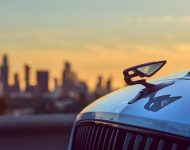 2022 Bentley Flying Spur Hybrid - Hood Ornament Wallpaper 190x150