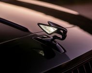 2022 Bentley Flying Spur Hybrid - Hood Ornament Wallpaper 190x150