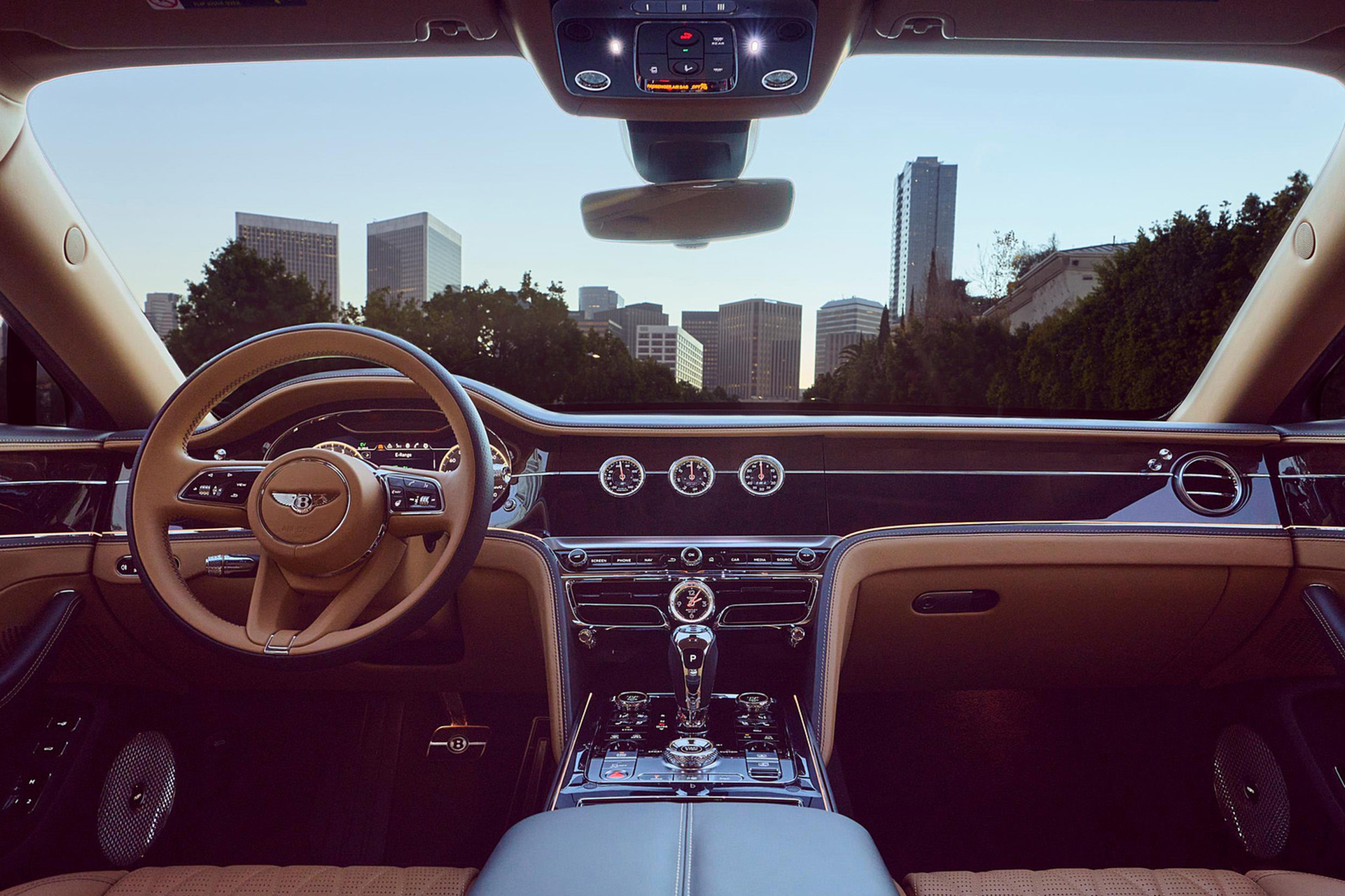 Download 2022 Bentley Flying Spur Hybrid - Interior, Cockpit HD Wallpaper 1921x1281 #116