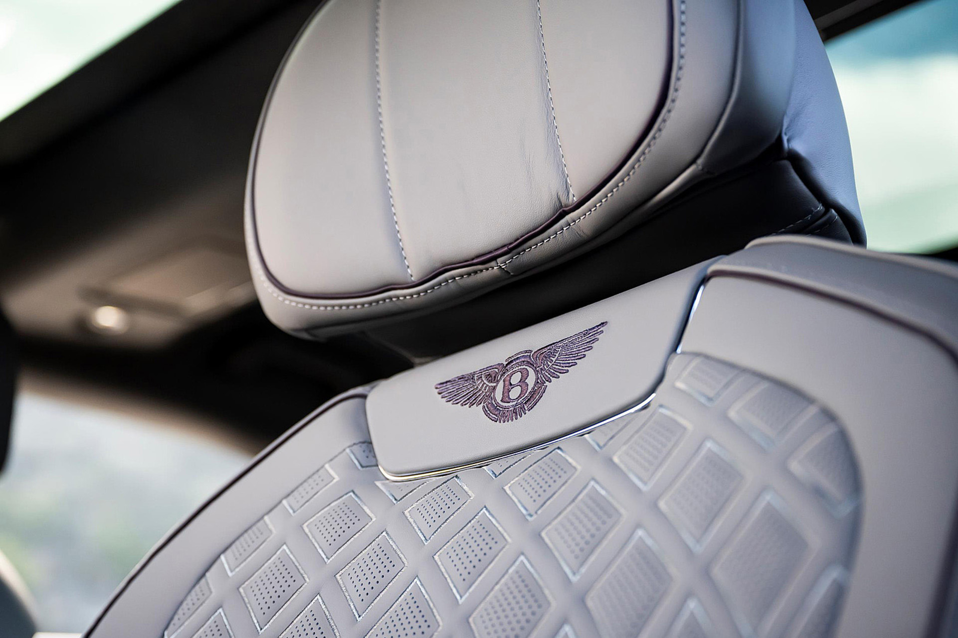 Download 2022 Bentley Flying Spur Hybrid - Interior, Seats HD Wallpaper 1921x1281 #149