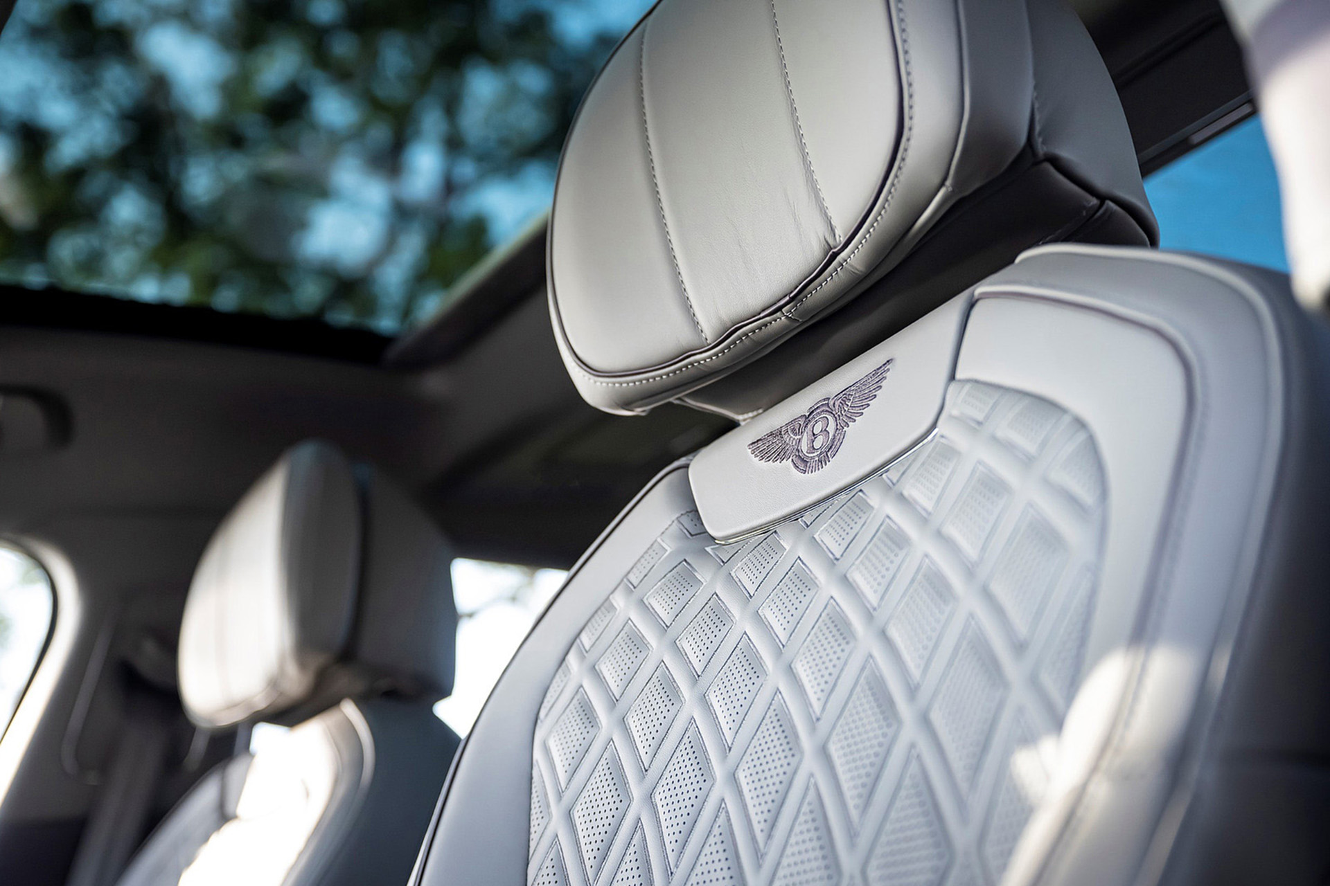 Download 2022 Bentley Flying Spur Hybrid - Interior, Seats HD Wallpaper 1920x1280 #156