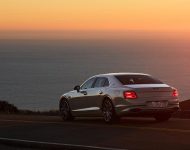 2022 Bentley Flying Spur Hybrid - Rear Three-Quarter Wallpaper 190x150