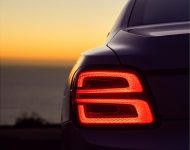 2022 Bentley Flying Spur Hybrid - Tail Light Wallpaper 190x150