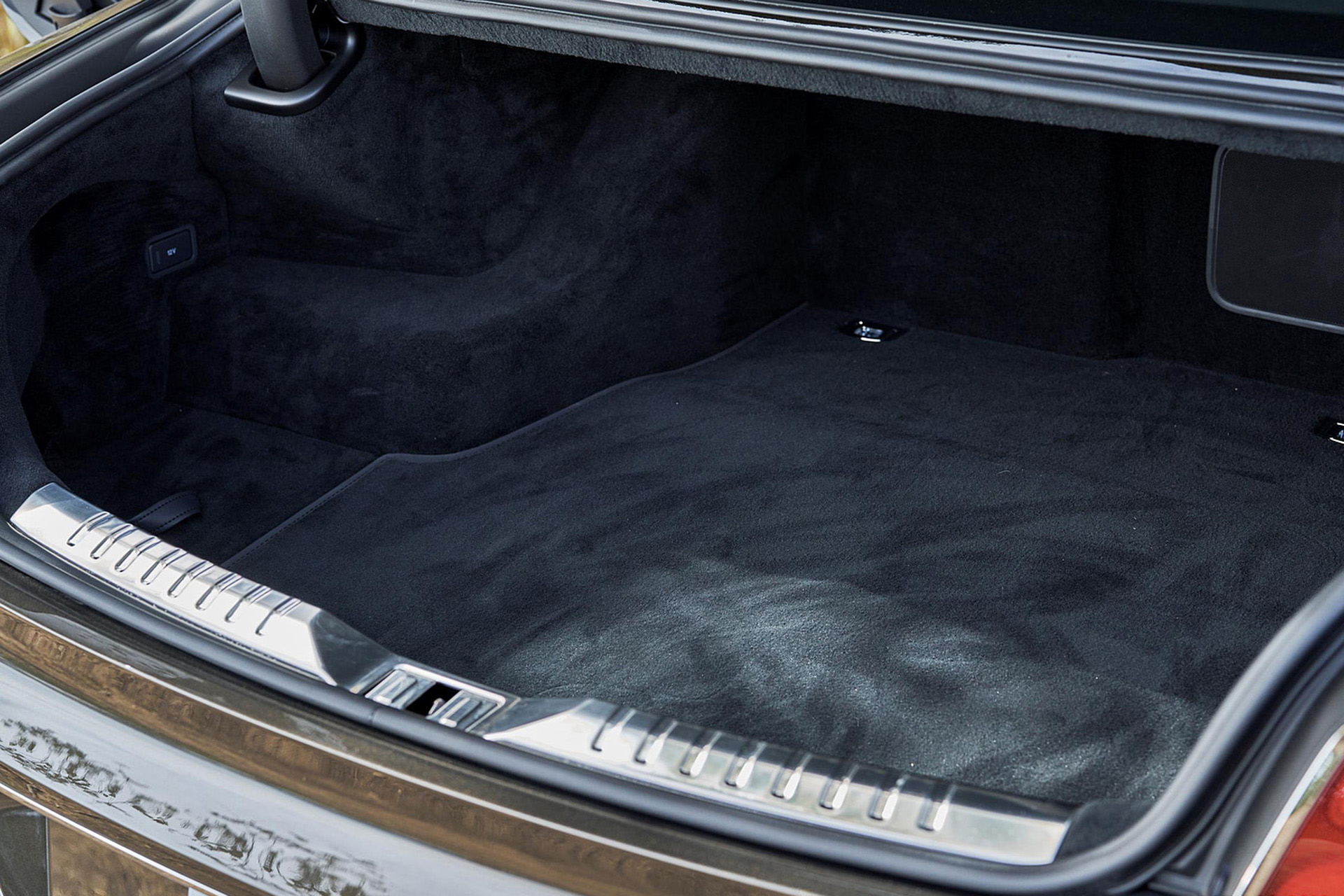 Download 2022 Bentley Flying Spur Hybrid - Trunk HD Wallpaper 1920x1280 #169