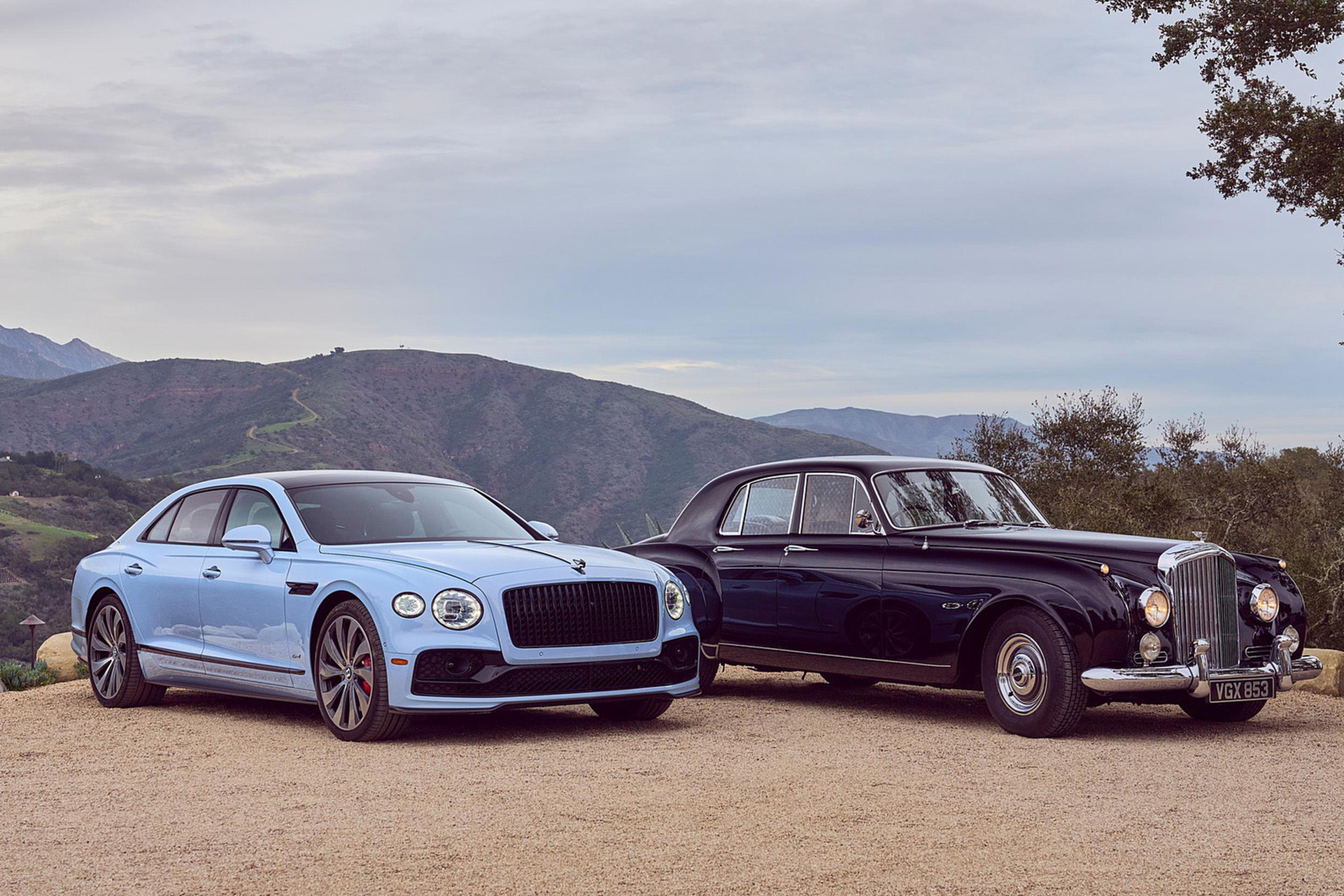 Download 2022 Bentley Flying Spur Hybrid HD Wallpaper 1921x1281 #52