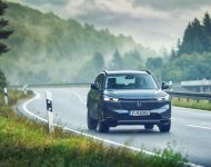 2022 Honda HR-V e:HEV - Front Wallpaper 190x150