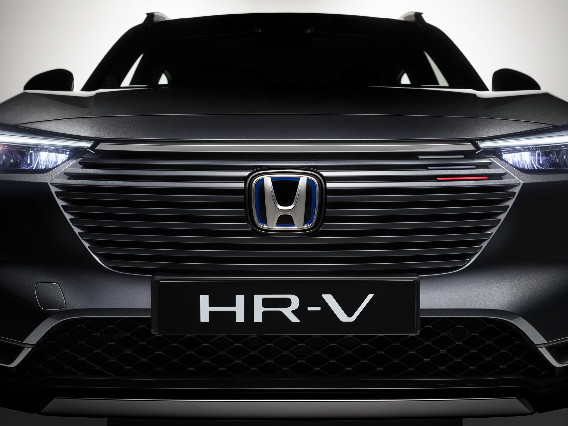 Download 2022 Honda HR-V e:HEV - Front HD Wallpaper 1920x1440 #28