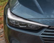 2022 Honda HR-V e:HEV - Headlight Wallpaper 190x150