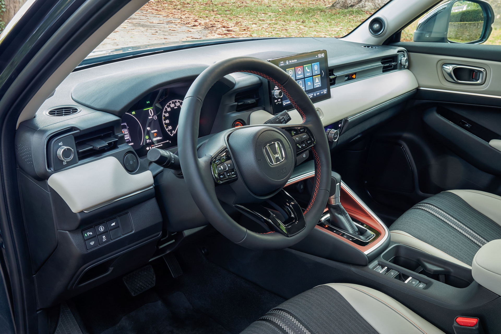 Download 2022 Honda HR-V e:HEV - Interior HD Wallpaper 1920x1280 #21