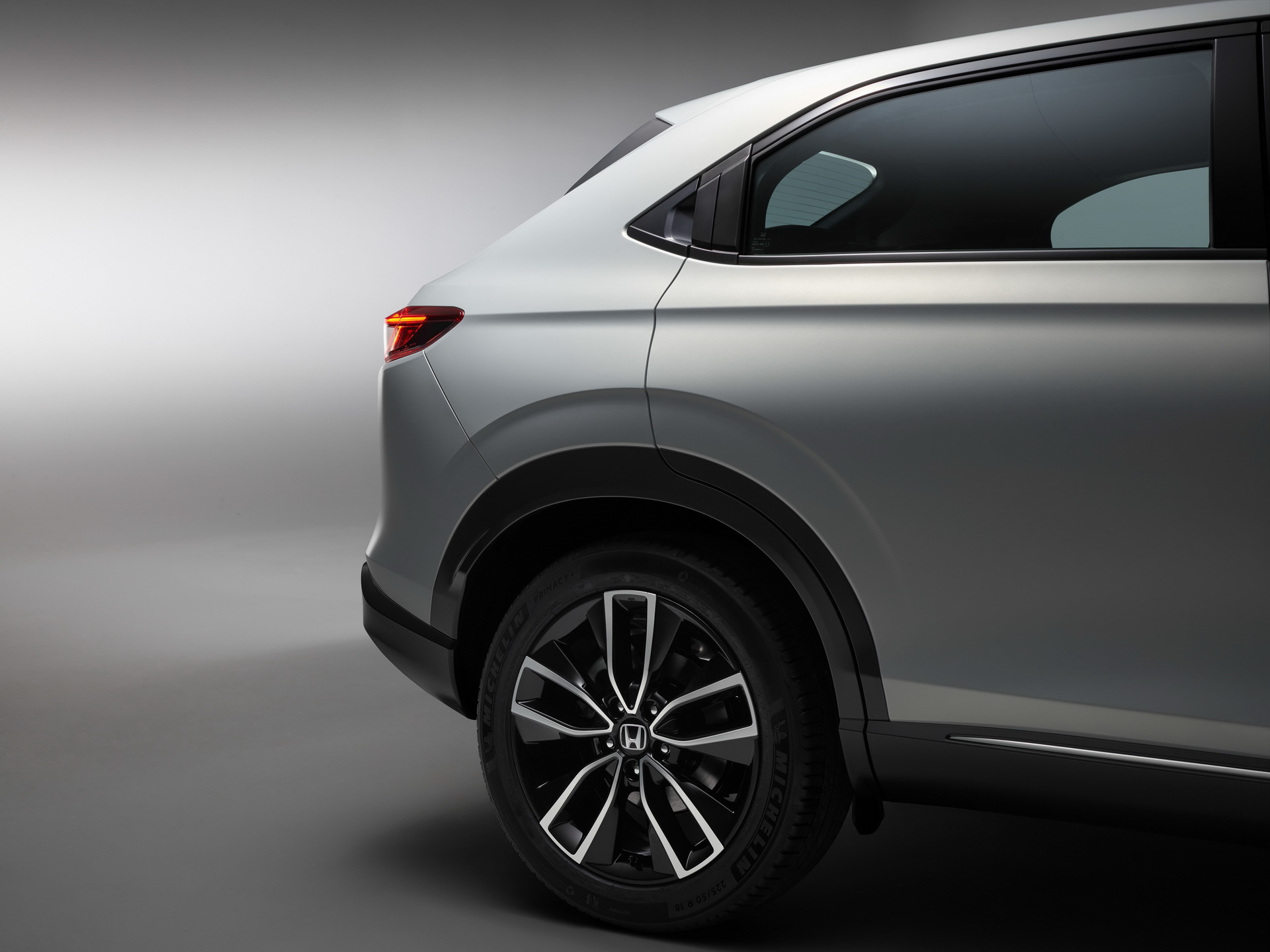 Download 2022 Honda HR-V e:HEV - Wheel HD Wallpaper 1920x1440 #30