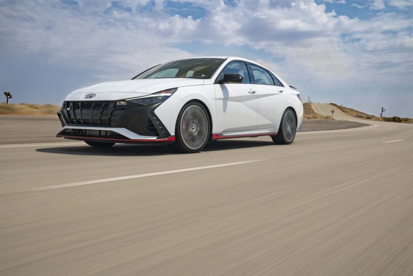 2022 Hyundai Elantra N - Front Three-Quarter Wallpaper 850x567 #4