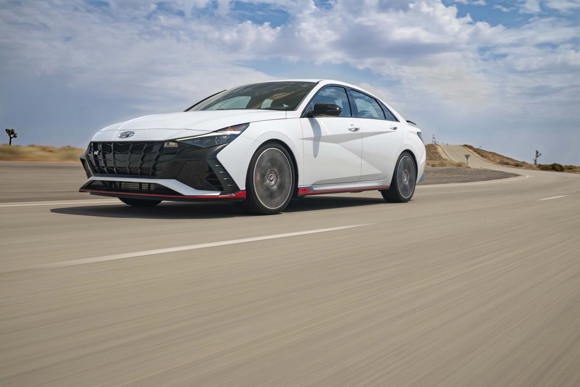 Download 2022 Hyundai Elantra N - Front Three-Quarter HD Wallpaper 1920x1280 #4