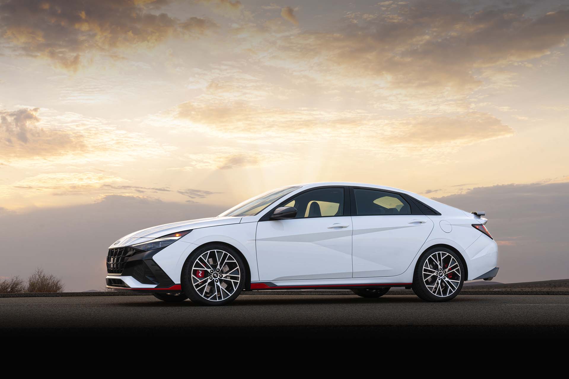 Download 2022 Hyundai Elantra N - Side HD Wallpaper 1919x1280 #41