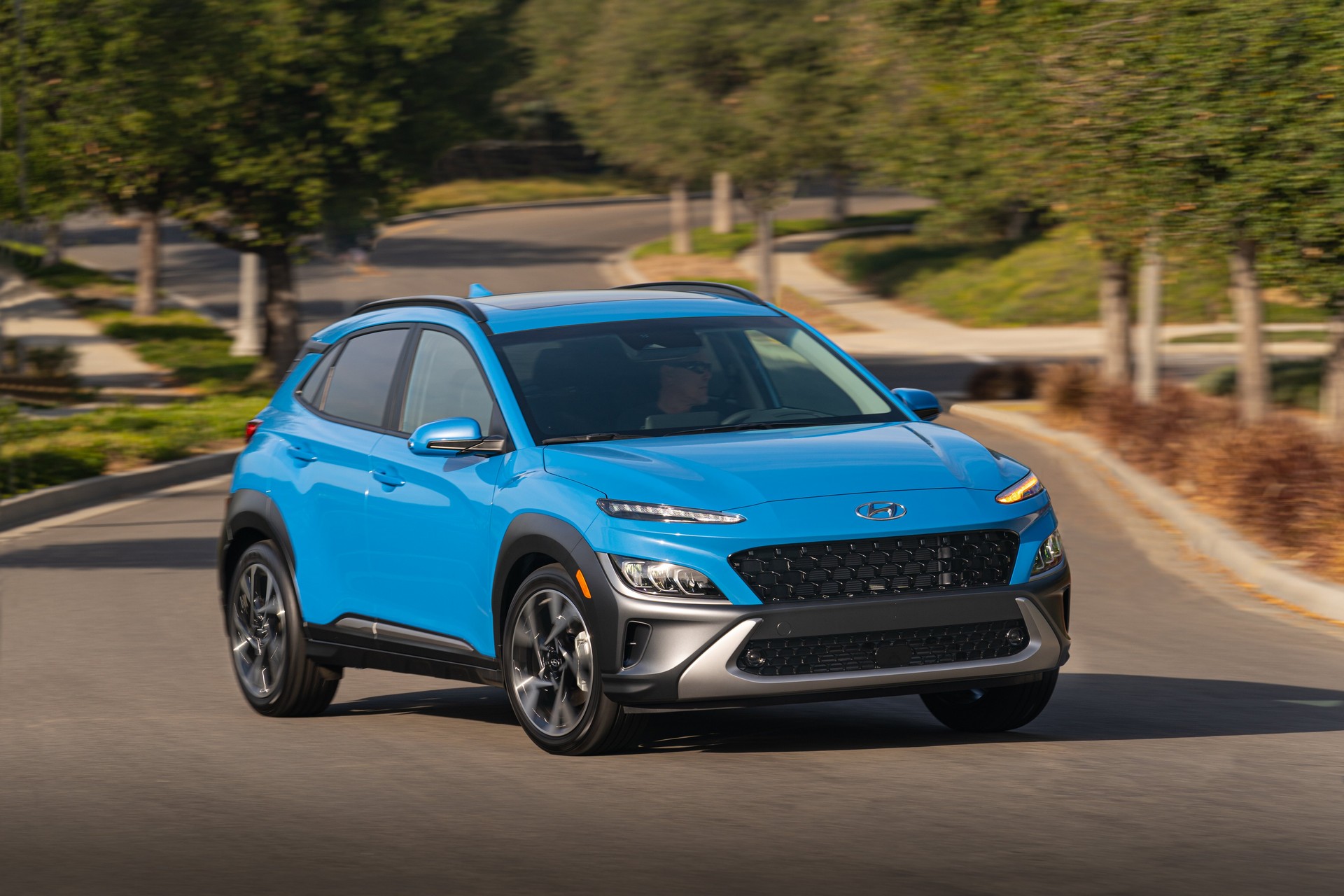 Download 2022 Hyundai Kona Limited - Front Three-Quarter HD Wallpaper 1920x1280 #4