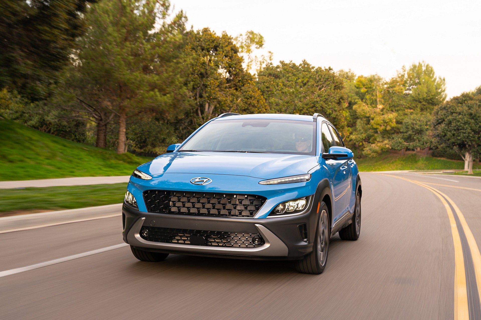 Download 2022 Hyundai Kona Limited - Front HD Wallpaper 1920x1280 #3
