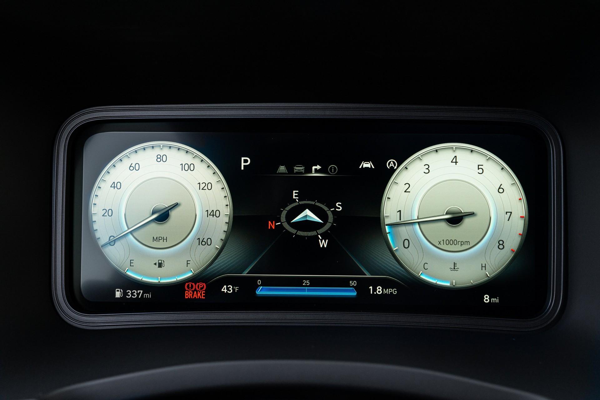 Download 2022 Hyundai Kona Limited - Instrument Cluster HD Wallpaper 1920x1281 #13