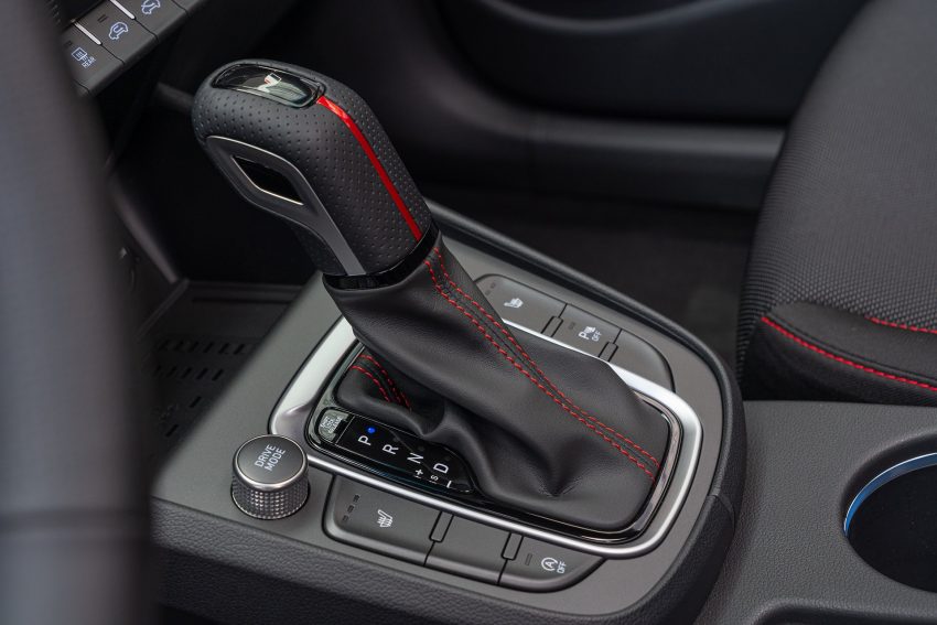 2022 Hyundai Kona N Line - Central Console Wallpaper 850x567 #11