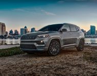 2022 Jeep Compass High Altitude - Front Three-Quarter Wallpaper 190x150