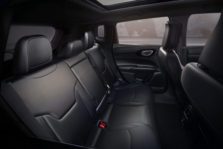 2022 Jeep Compass High Altitude - Interior, Rear Seats Wallpaper 850x567 #20