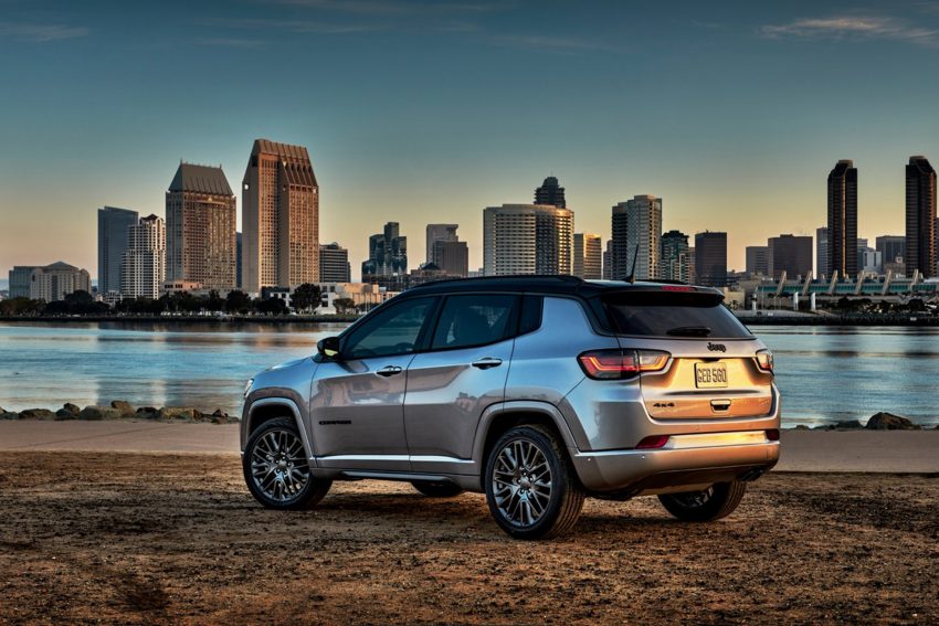 2022 Jeep Compass High Altitude - Rear Three-Quarter Wallpaper 850x567 #14