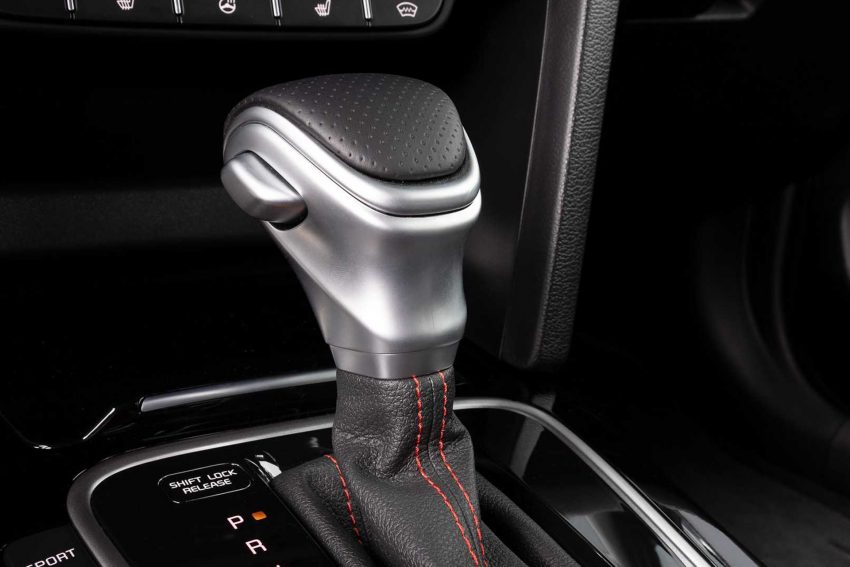 2022 Kia ProCeed GT - Central Console Wallpaper 850x567 #13