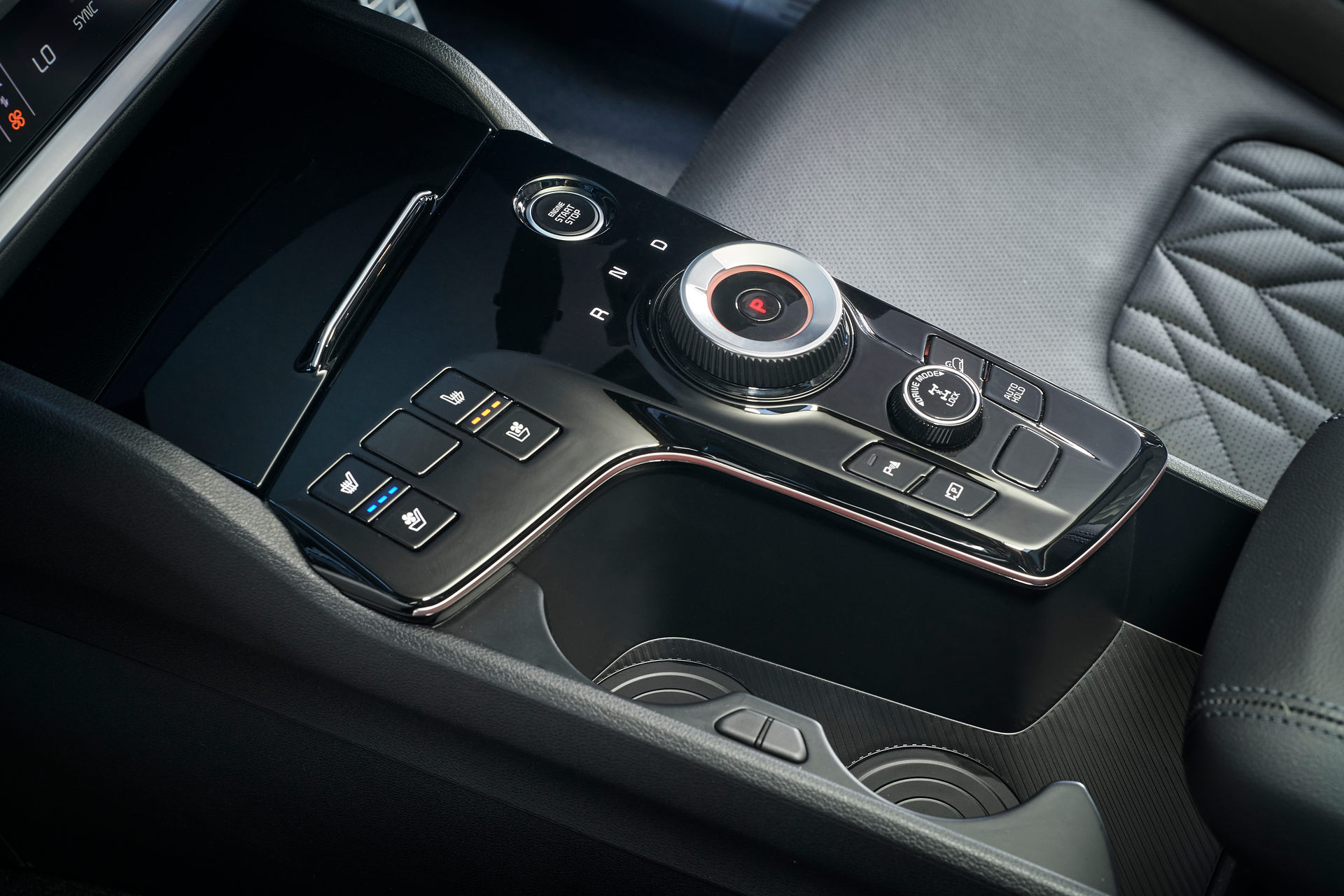 Download 2022 Kia Sportage - Central Console HD Wallpaper 1920x1280 #20