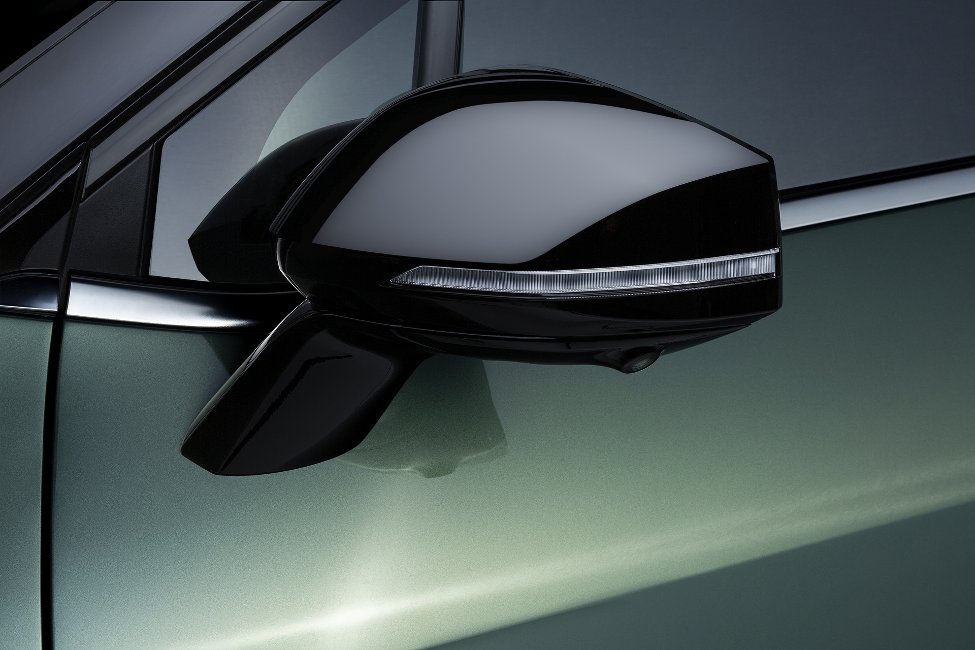 Download 2022 Kia Sportage GT-Line - Mirror HD Wallpaper 1920x1280 #16