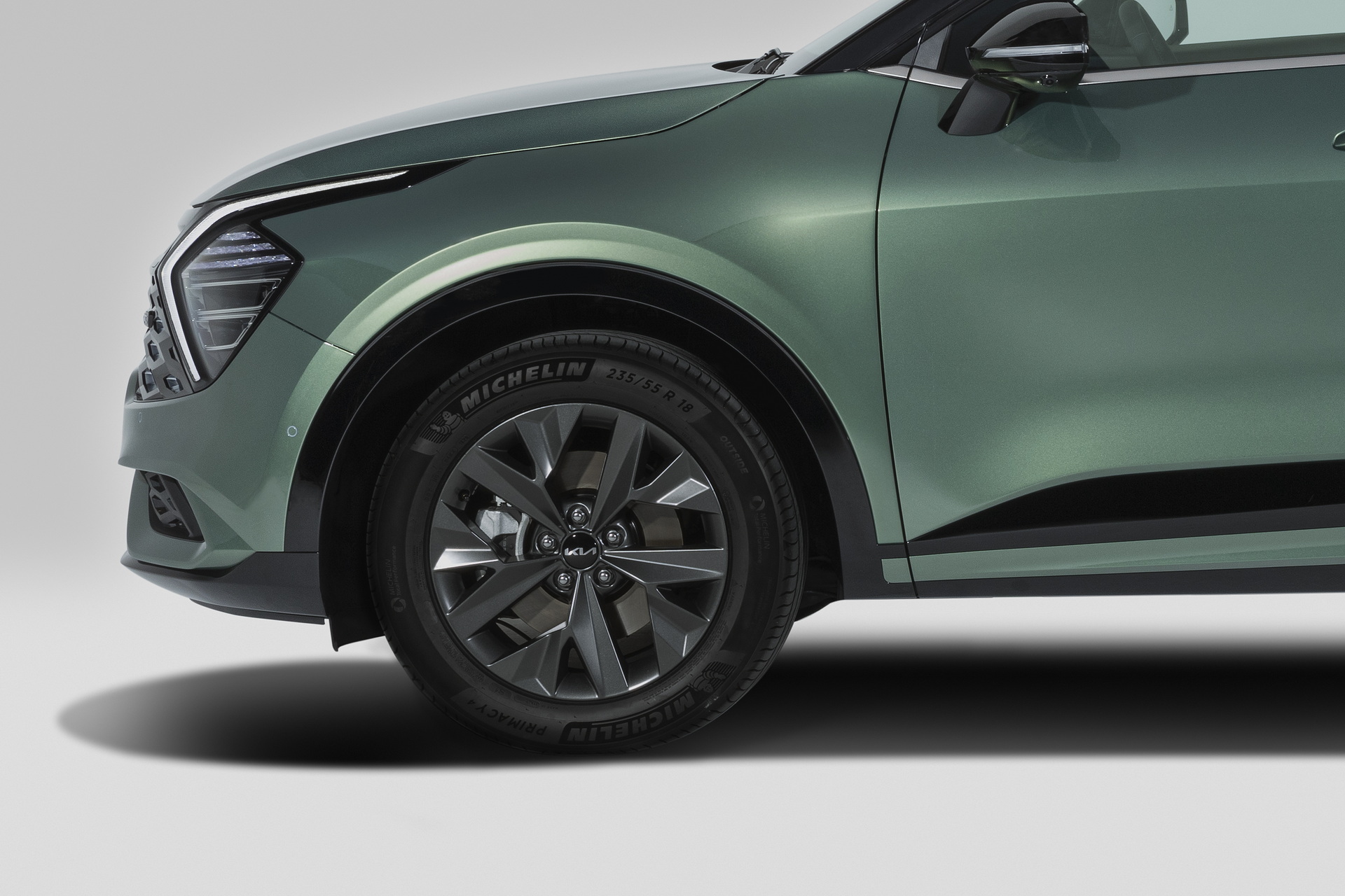 Download 2022 Kia Sportage GT-Line - Wheel HD Wallpaper 1920x1280 #8