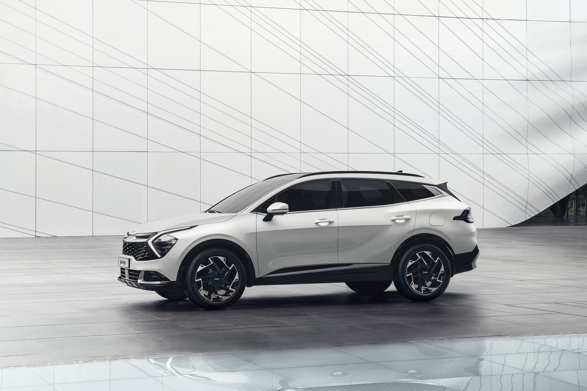 Download 2022 Kia Sportage - Side HD Wallpaper 1920x1280 #29