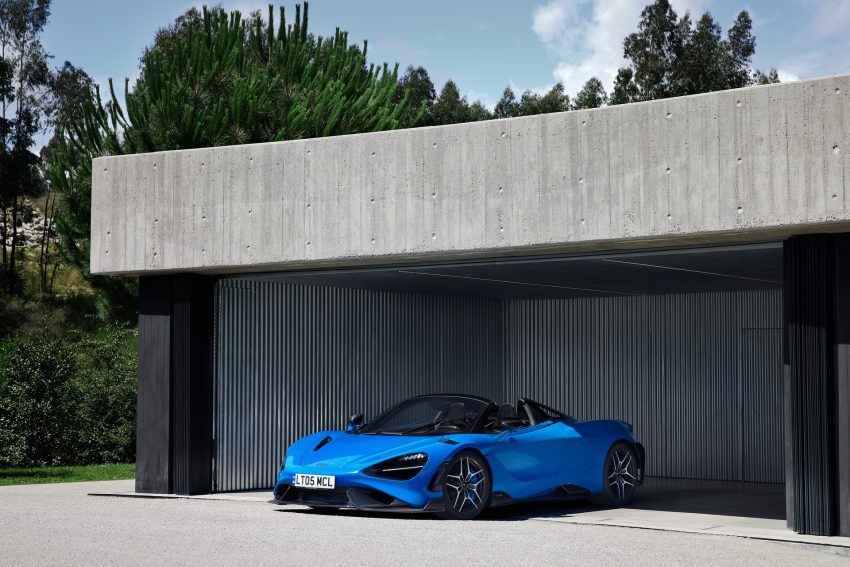 2022 McLaren 765LT Spider - Front Three-Quarter Wallpaper 850x567 #17