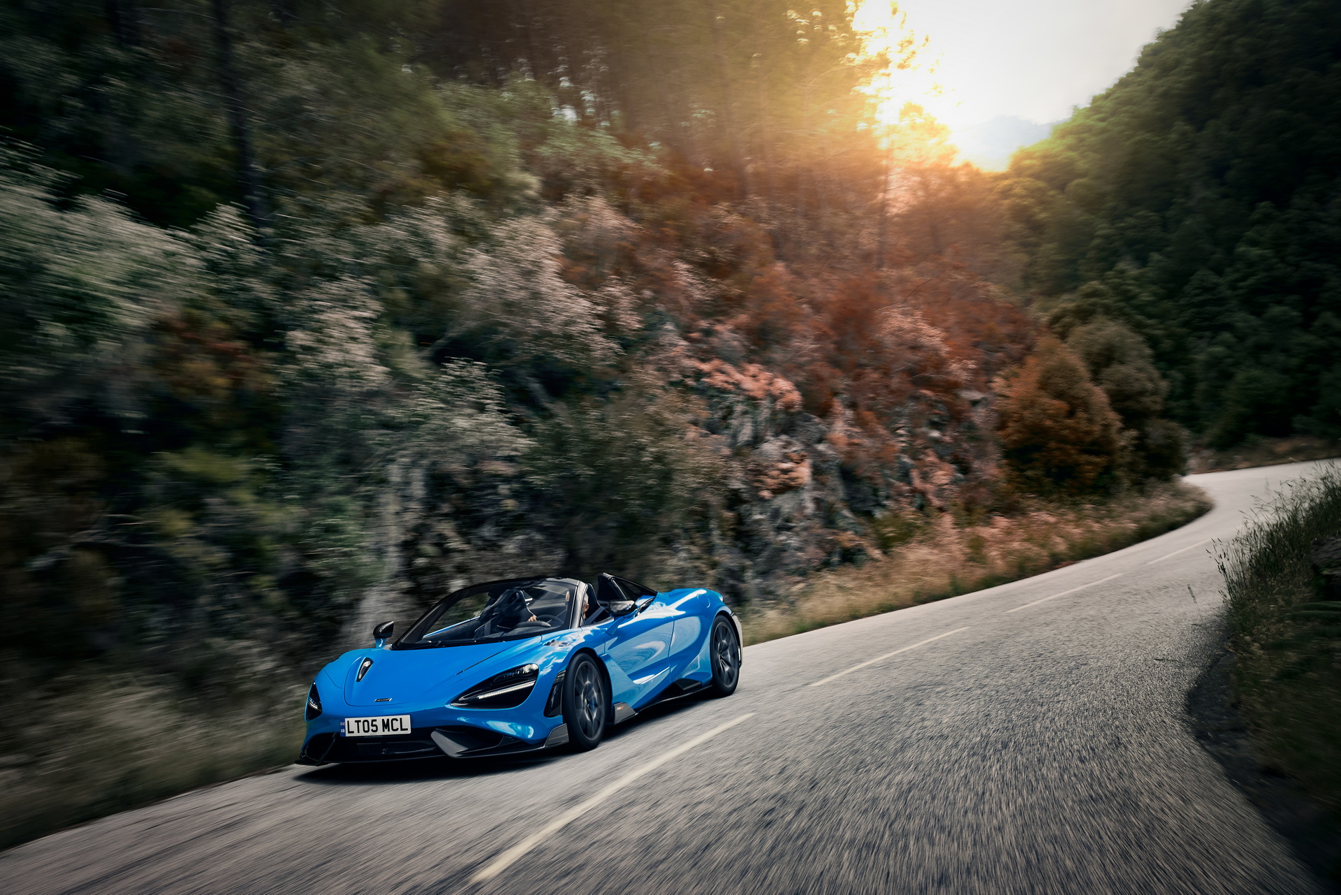 Download 2022 McLaren 765LT Spider - Front Three-Quarter HD Wallpaper 1920x1281 #11