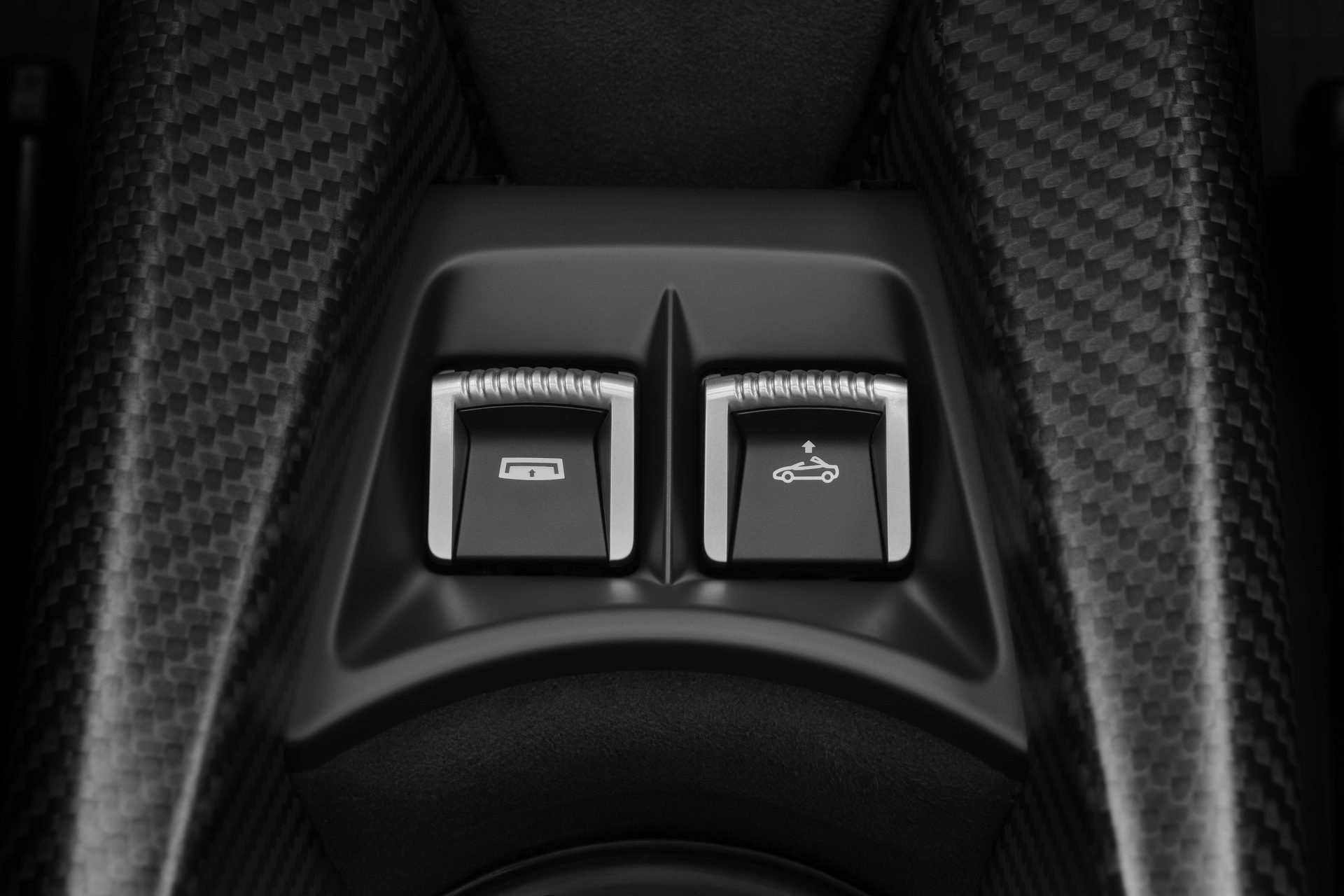 Download 2022 McLaren 765LT Spider - Interior, Detail HD Wallpaper 1920x1280 #46