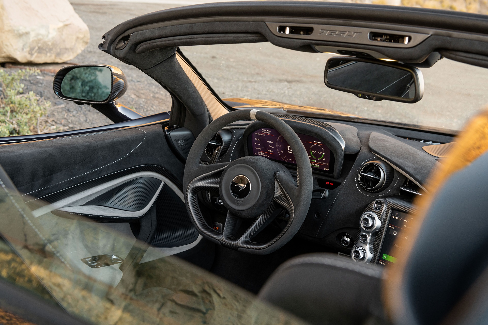 Download 2022 McLaren 765LT Spider - Interior HD Wallpaper 1920x1280 #77