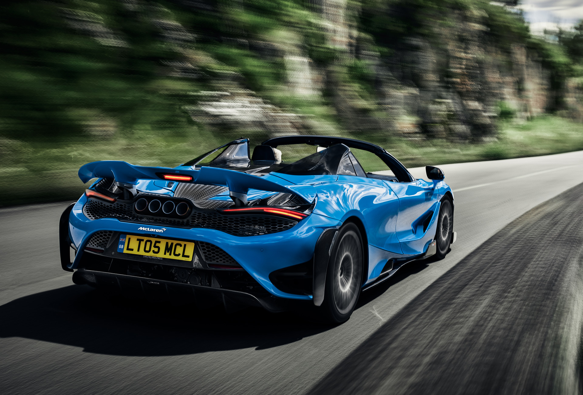 Download 2022 McLaren 765LT Spider - Rear HD Wallpaper 1920x1302 #6