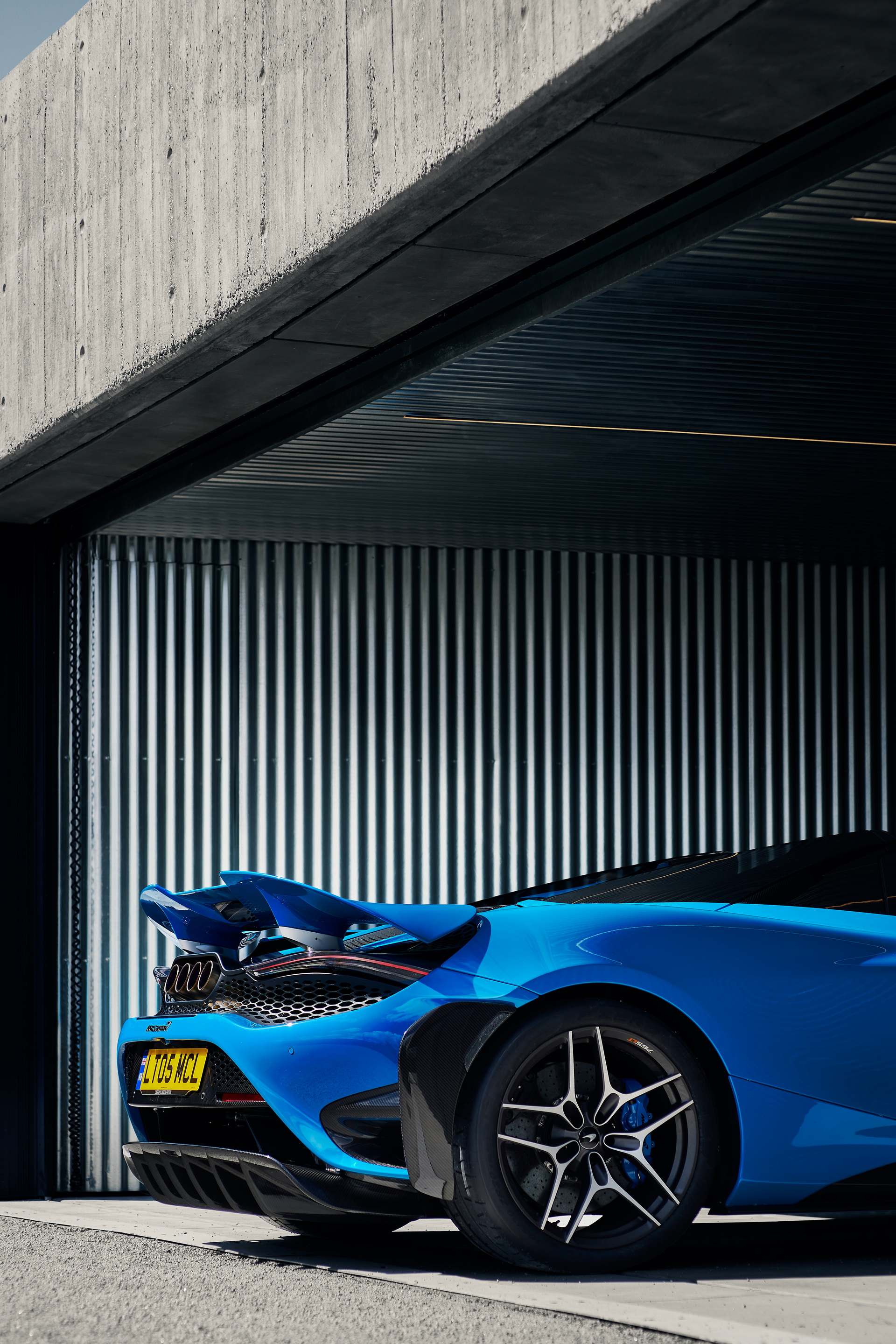 Download 2022 McLaren 765LT Spider - Spoiler HD Phone Wallpaper 1920x2879 #23