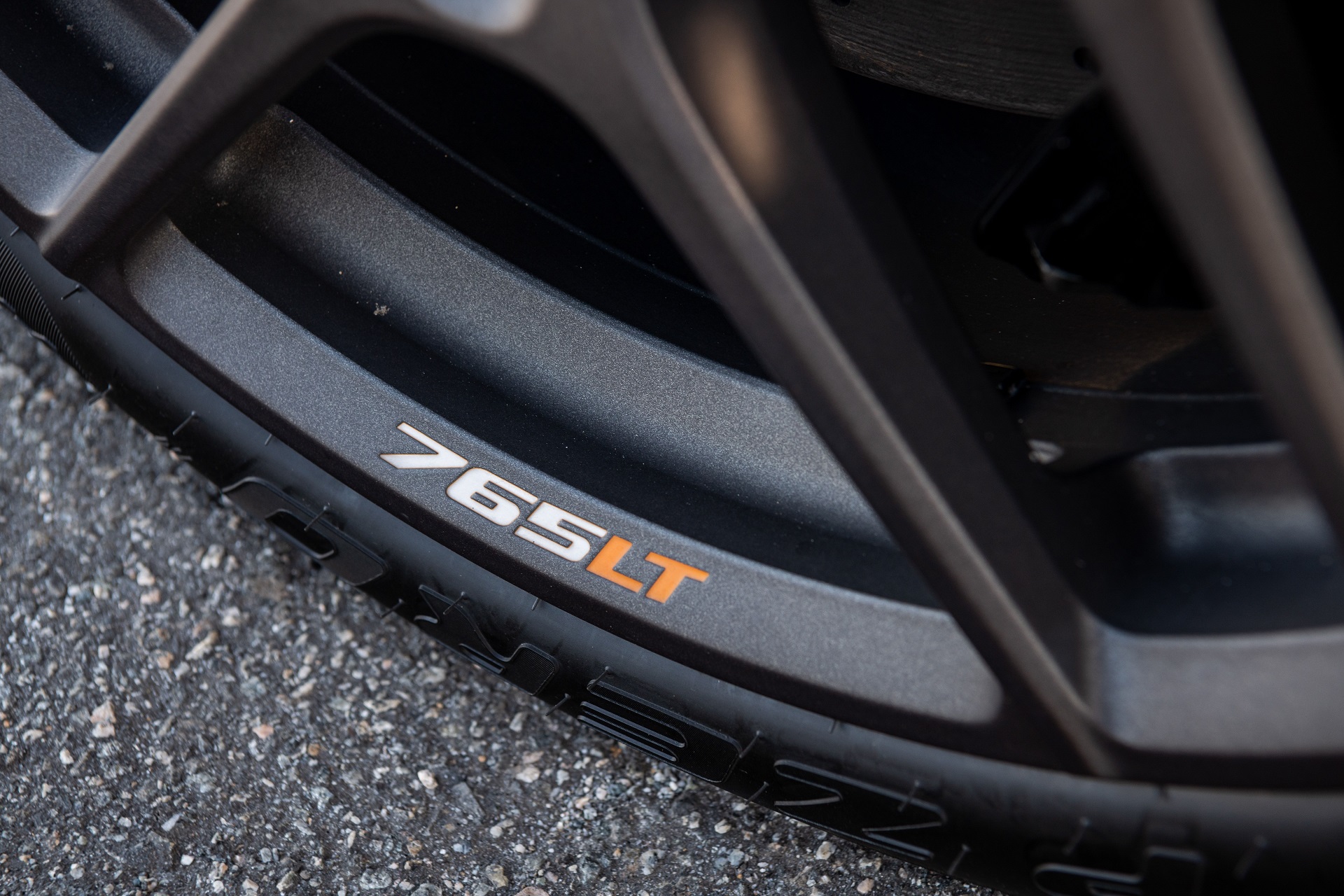 Download 2022 McLaren 765LT Spider - Wheel HD Wallpaper 1920x1280 #72