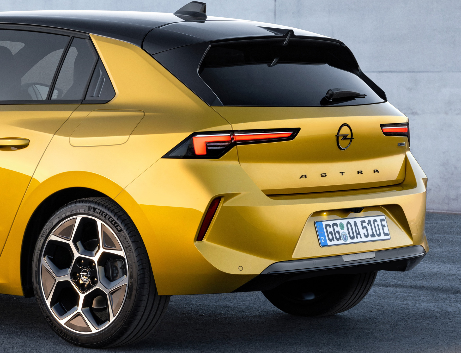 Download 2022 Opel Astra - Detail HD Wallpaper 1920x1468 #17
