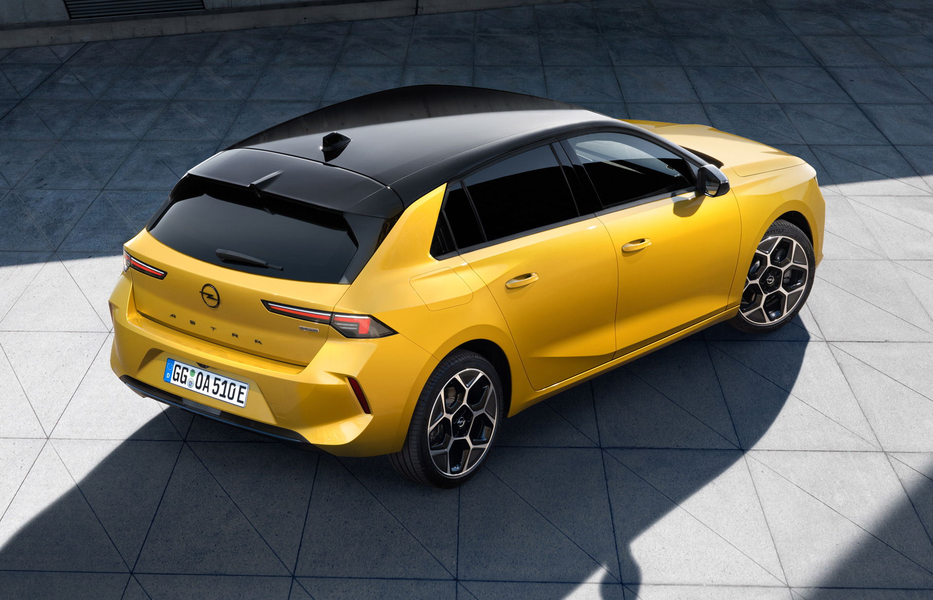 Download 2022 Opel Astra - Top HD Wallpaper 1920x1235 #7