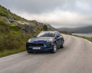 2022 Porsche Macan - Front Wallpaper 190x150