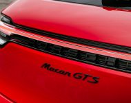2022 Porsche Macan GTS - Badge Wallpaper 190x150