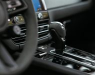 2022 Porsche Macan GTS - Central Console Wallpaper 190x150