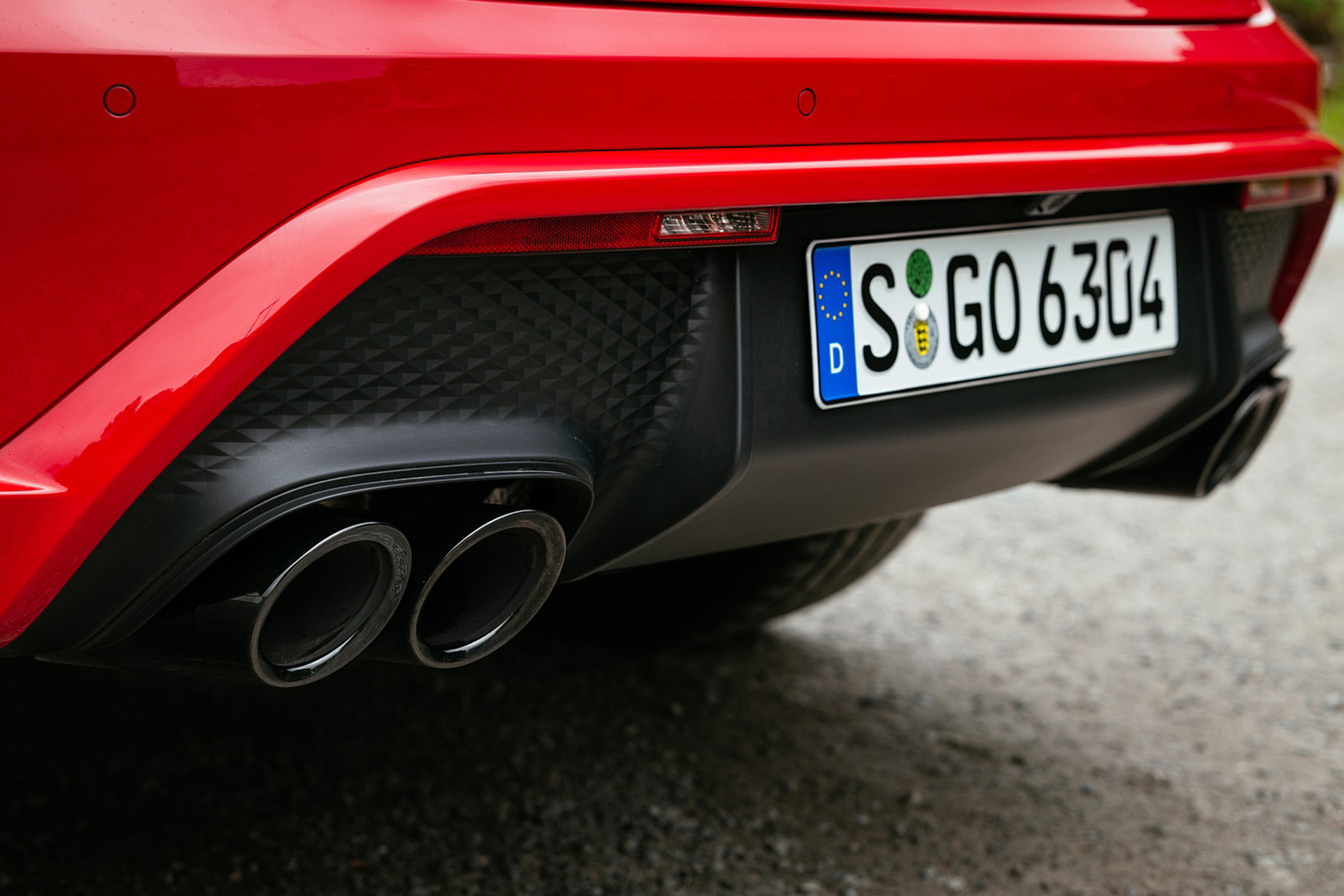 Download 2022 Porsche Macan GTS - Exhaust HD Wallpaper 1921x1281 #91