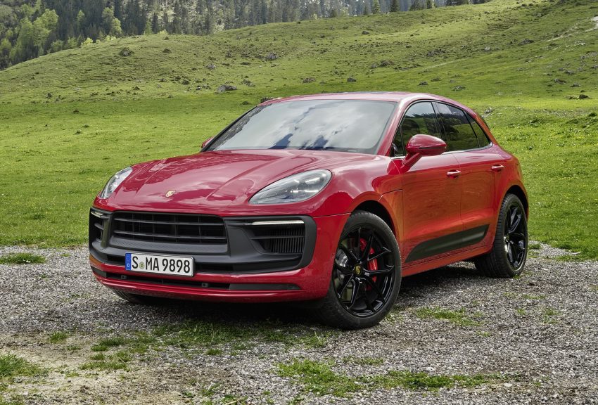 2022 Porsche Macan GTS - Front Three-Quarter Wallpaper 850x576 #7