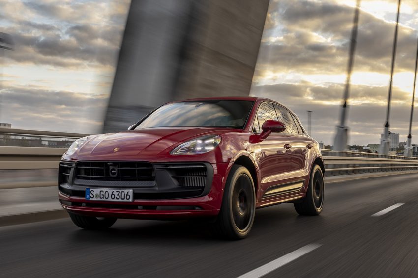2022 Porsche Macan GTS - Front Three-Quarter Wallpaper 850x567 #204