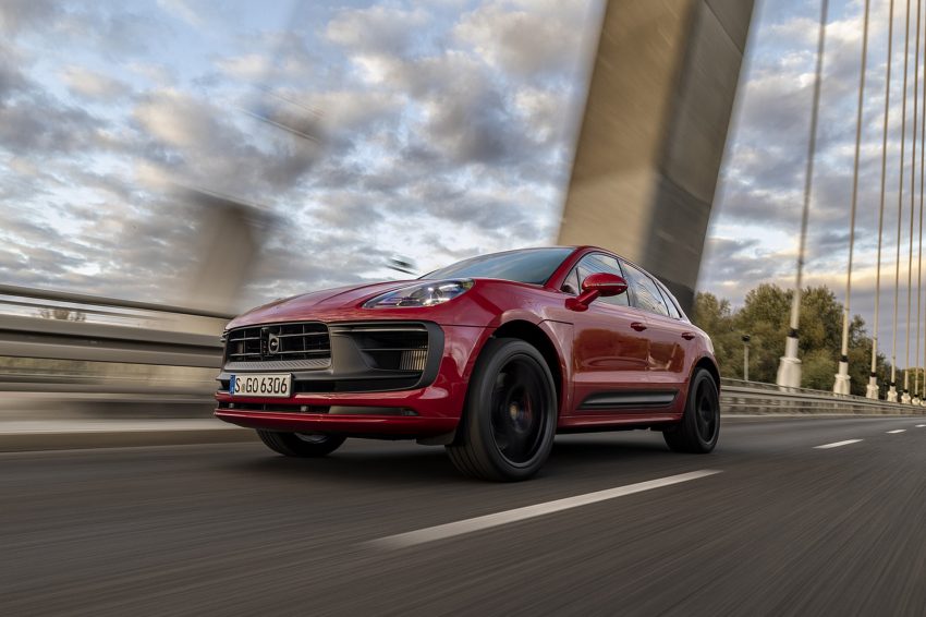 2022 Porsche Macan GTS - Front Three-Quarter Wallpaper 850x566 #199