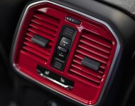 2022 Porsche Macan GTS - Interior, Detail Wallpaper 190x150