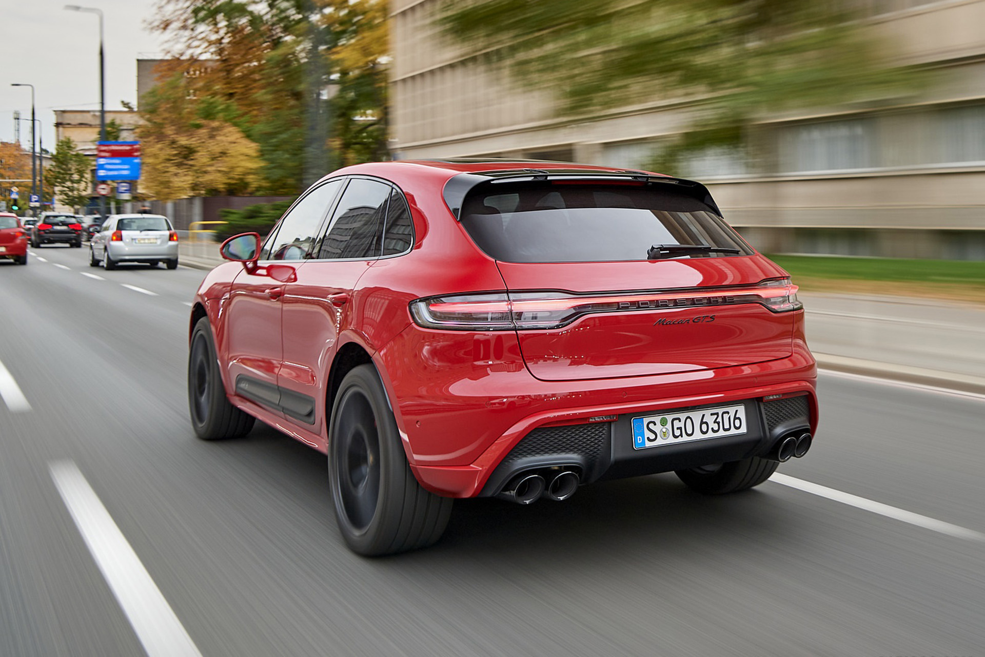 Download 2022 Porsche Macan GTS - Rear Three-Quarter HD Wallpaper 1920x1280 #210
