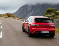 2022 Porsche Macan GTS - Rear Three-Quarter Wallpaper 190x150