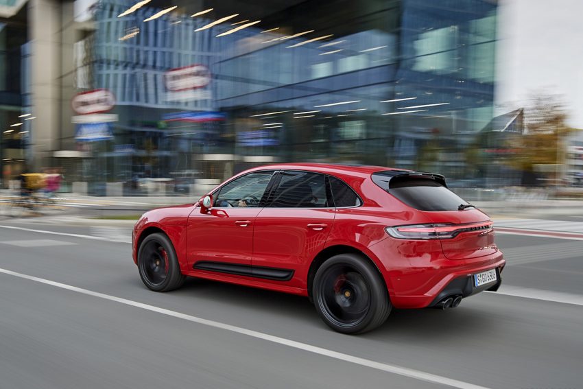 2022 Porsche Macan GTS - Rear Three-Quarter Wallpaper 850x567 #212